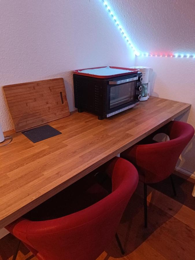 In Villa 56 Qm Apartment, 24 H Check-In,Free Parking Hannover Kültér fotó