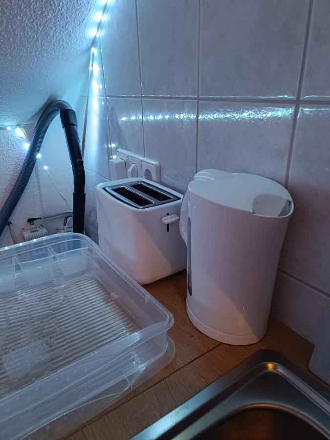 In Villa 56 Qm Apartment, 24 H Check-In,Free Parking Hannover Kültér fotó