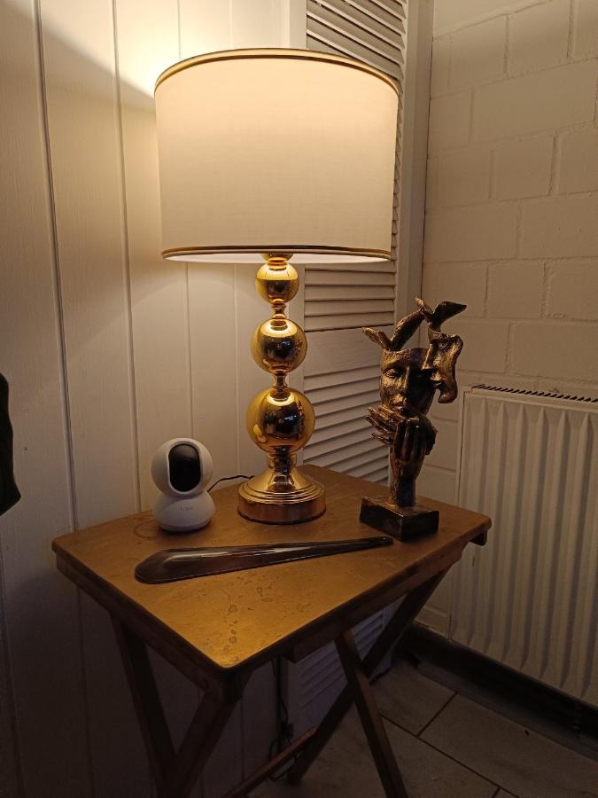 In Villa 56 Qm Apartment, 24 H Check-In,Free Parking Hannover Kültér fotó