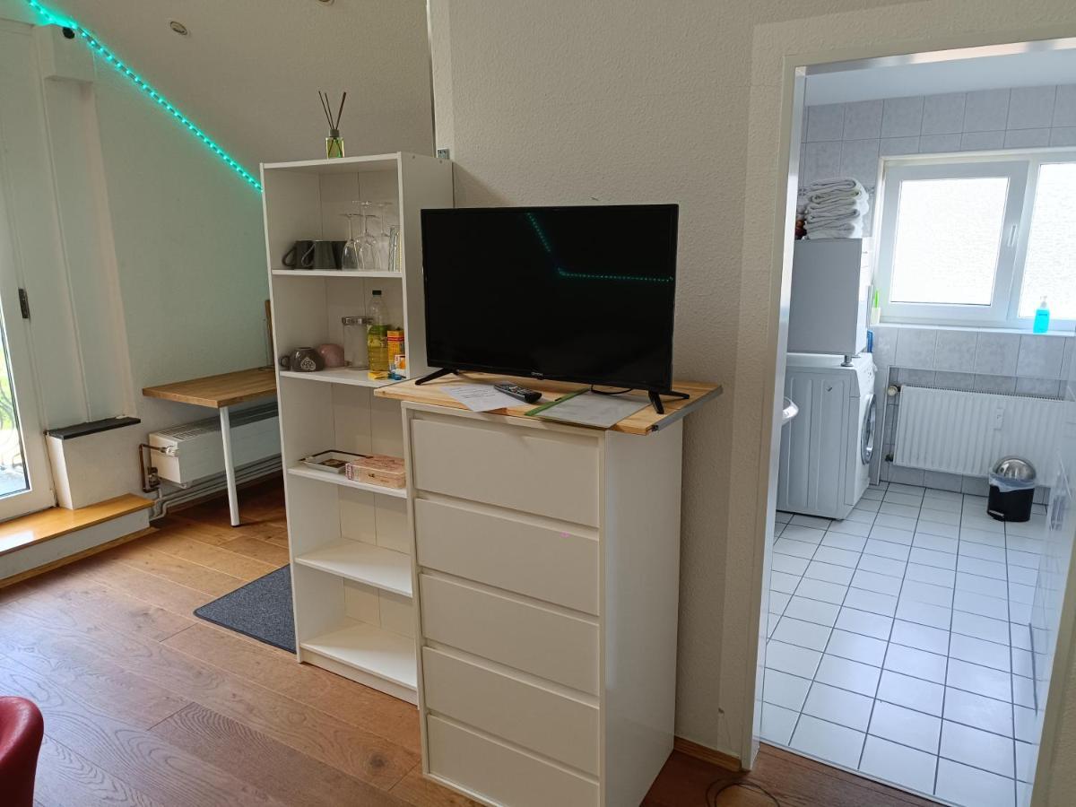 In Villa 56 Qm Apartment, 24 H Check-In,Free Parking Hannover Kültér fotó