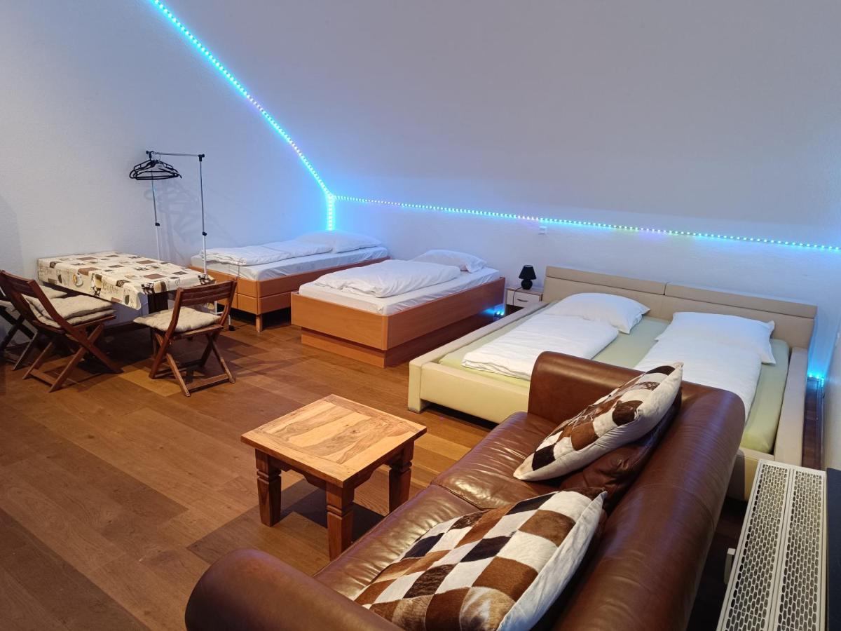 In Villa 56 Qm Apartment, 24 H Check-In,Free Parking Hannover Kültér fotó